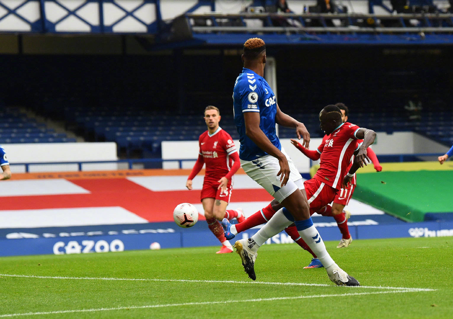 更为突出 更为突出