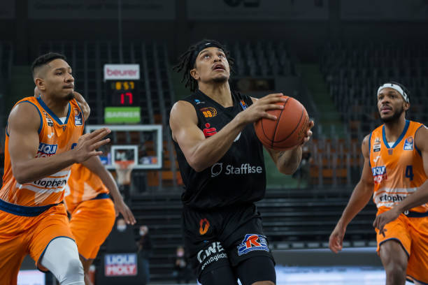 通过智能化 通过智能化