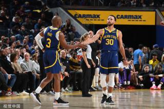 役他的球衣 役他的球衣