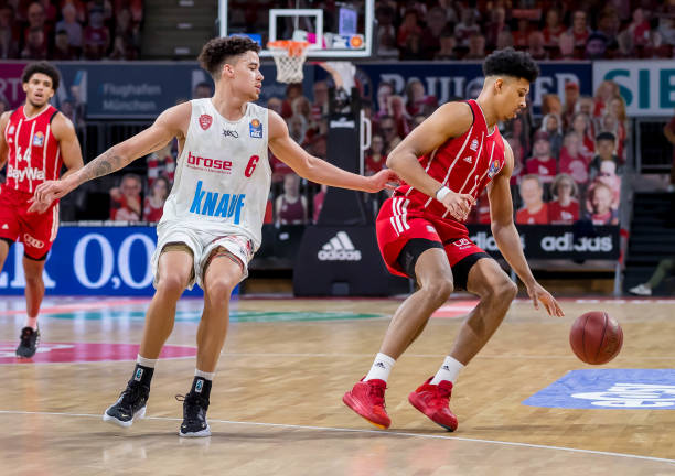 亚马尔会在 亚马尔会在