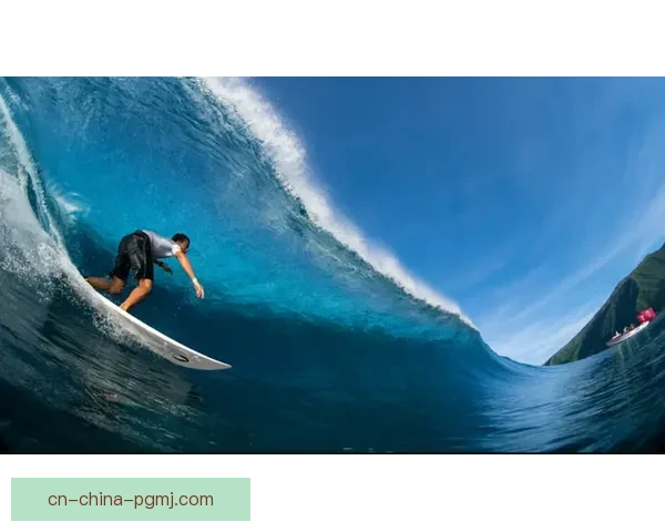 冲浪赛事预测：激浪涌动，看谁登顶劲敌，预测冠军一触即发