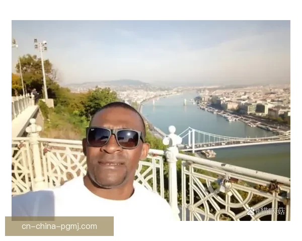 游泳史上的传奇与壮举 游泳史上的传奇与壮举